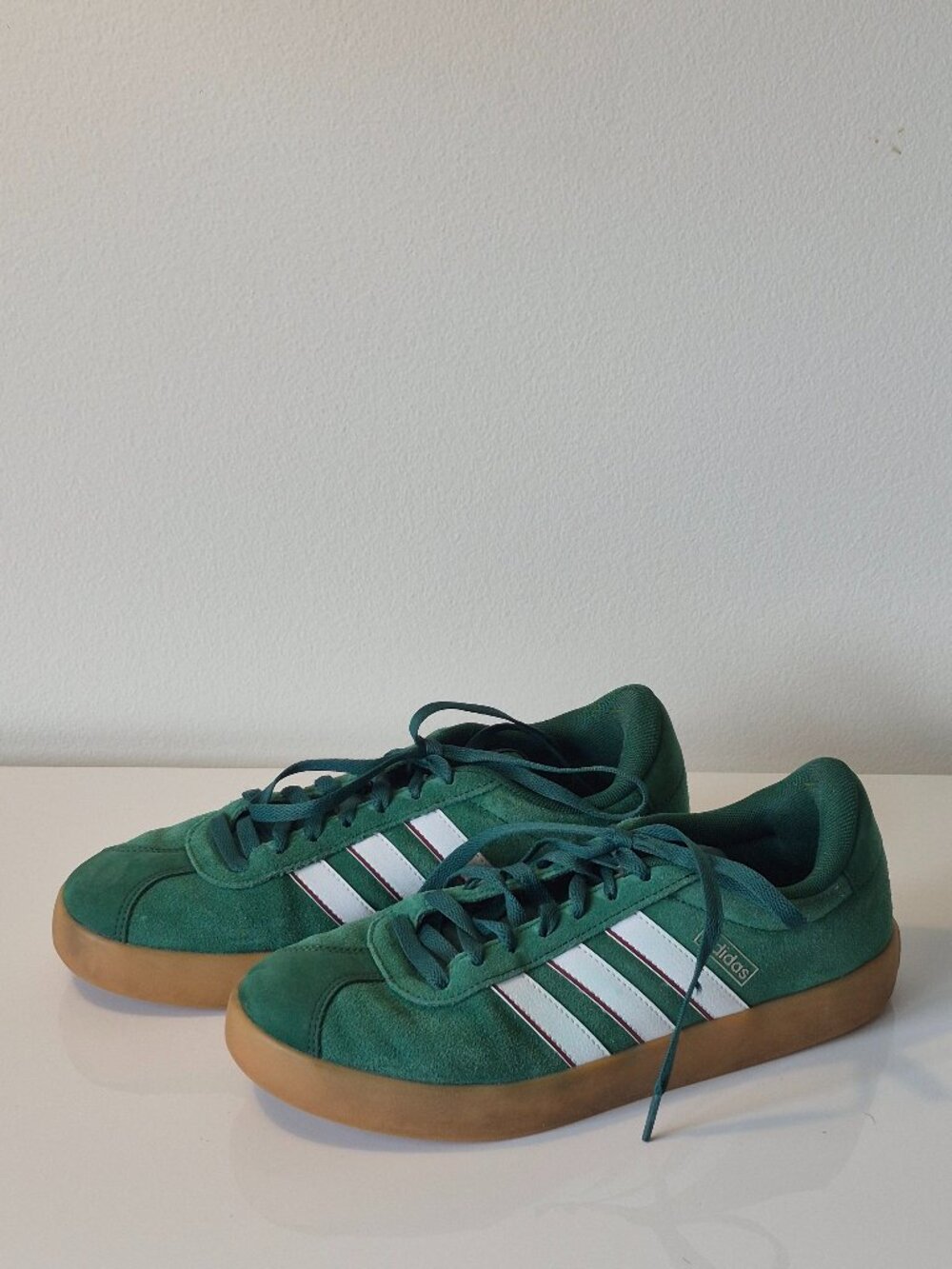 adidas VL Court 3.0 Sneakers Mens 9 Green White Gum Skate Shoes IH4790